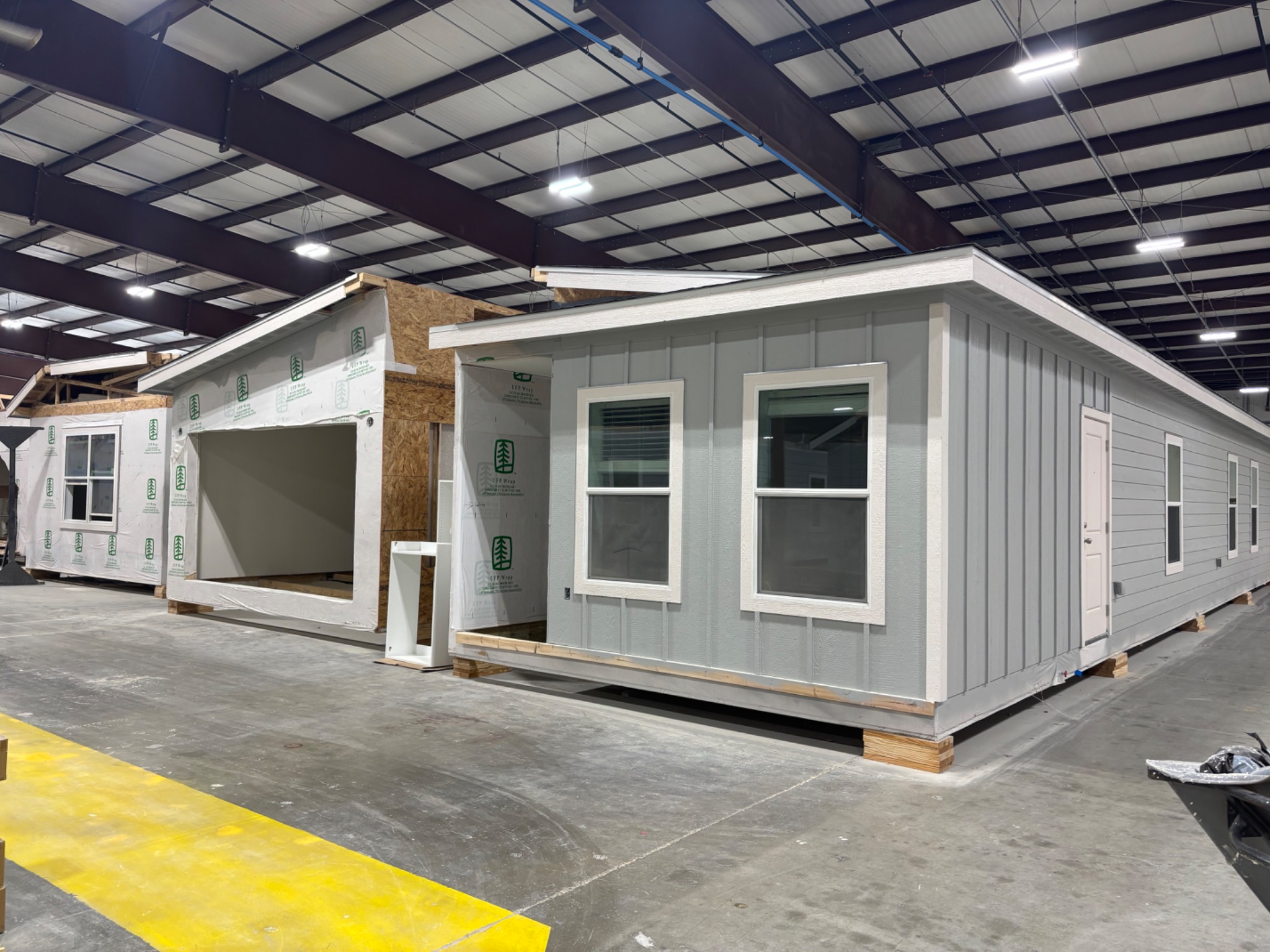 Unit Manufacturing – Factory Floor